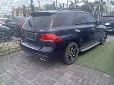 Mercedes-Benz GLE 400