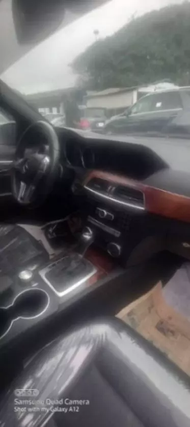 Mercedes-Benz C 300