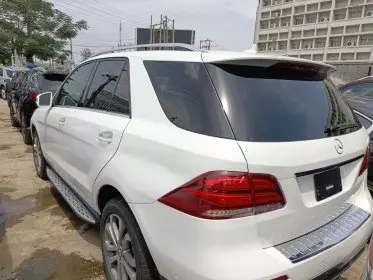Mercedes-Benz GLE 350