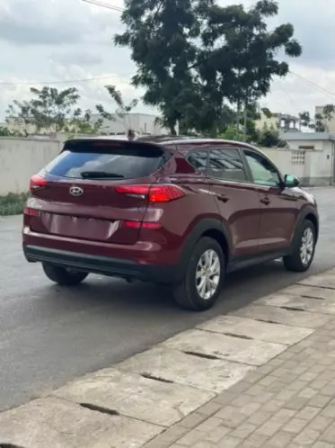 Hyundai TUCSON 2,0L BVM 4x2 GL