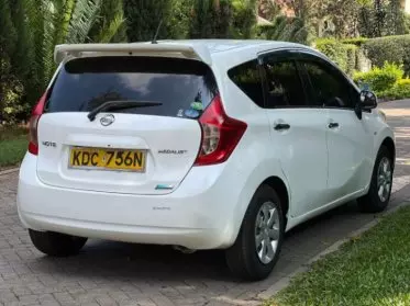 Nissan Note medalist