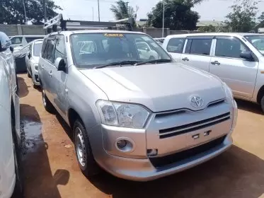 Toyota Succeed 