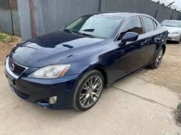 Lexus IS 250