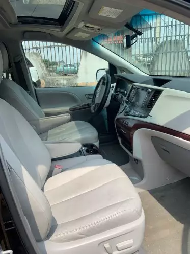 Toyota Sienna