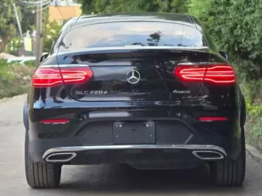 Mercedes-Benz GLC 220