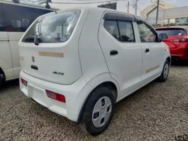 SUZUKI alto