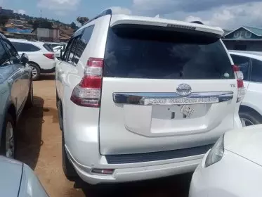 Toyota Landcruiser Prado