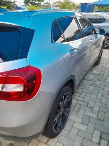 Mercedes-Benz GLA 250