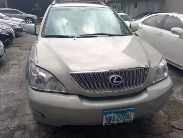 Lexus RX 330