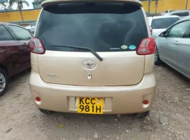 Toyota Porte
