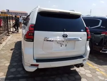 Toyota Landcruiser Prado