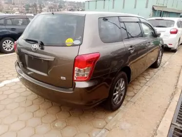 Toyota Fielder