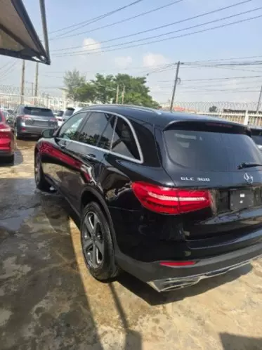 Mercedes-Benz GLC 300