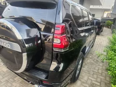 Toyota Landcruiser Prado