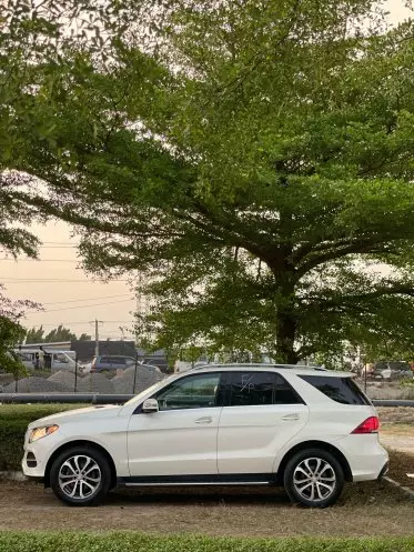 Mercedes-Benz GLE 350