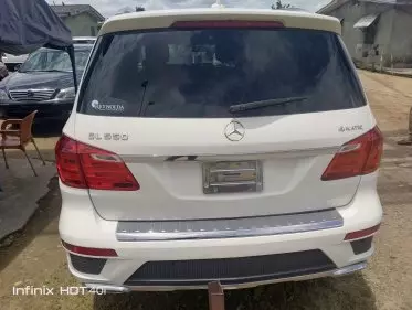 Mercedes-Benz GL 550