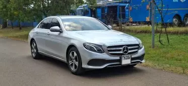 Mercedes-Benz E 250