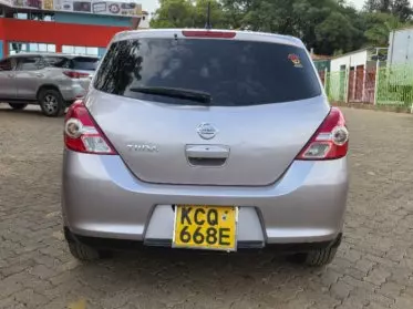 Nissan Tiida