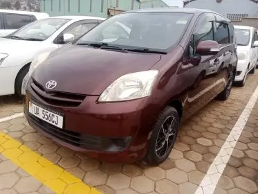 Toyota Passo Sette