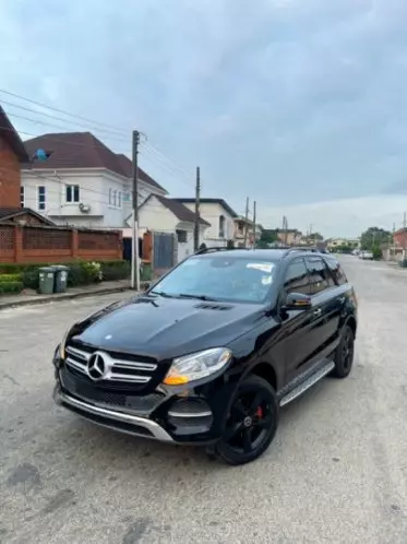 Mercedes-Benz GLE 350