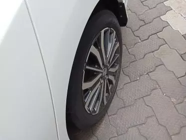 Honda Grace Hybrid