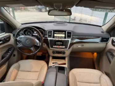 Mercedes-Benz ML 350