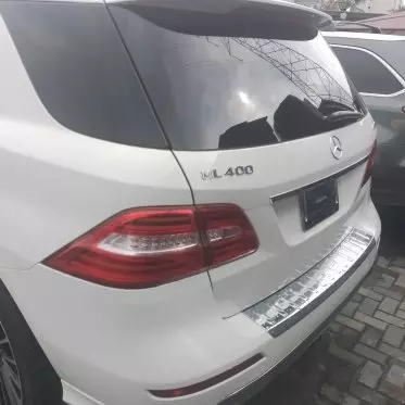 Mercedes-Benz ML 400