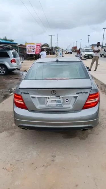 Mercedes-Benz C 300