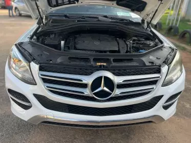 Mercedes-Benz GLE 350