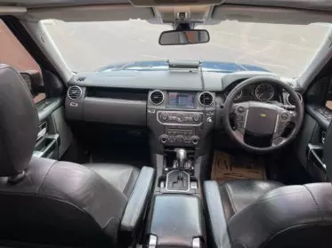 Land Rover Discovery 4