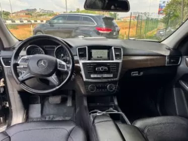 Mercedes-Benz ML 350