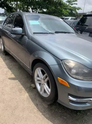Mercedes-Benz C 300