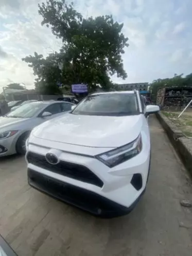 Toyota RAV 4
