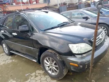 Lexus RX 300