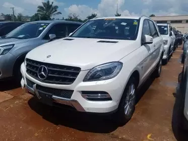Mercedes-Benz ML 350