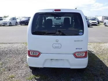 SUZUKI Wagon R+