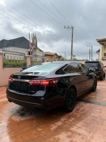 Toyota Avalon