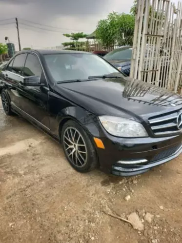 Mercedes-Benz C 300