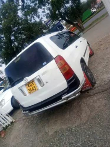 Toyota Succeed 