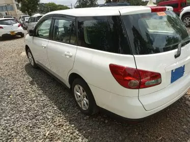 Nissan Wingroad 