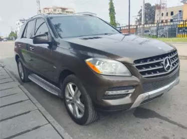 Mercedes-Benz ML 350