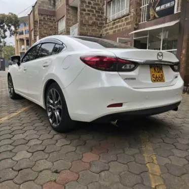 Mazda Atenza 