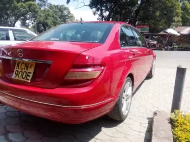 Mercedes-Benz C200