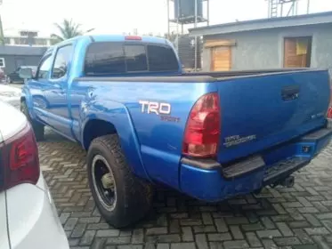 Toyota Tacoma