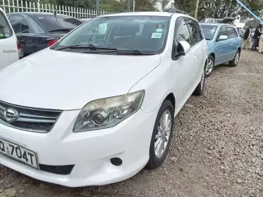 Toyota Fielder