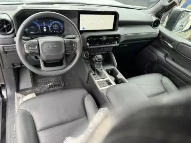 Toyota Landcruiser Prado