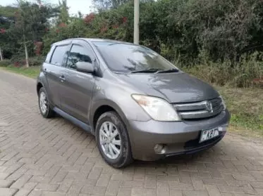 Toyota Ist