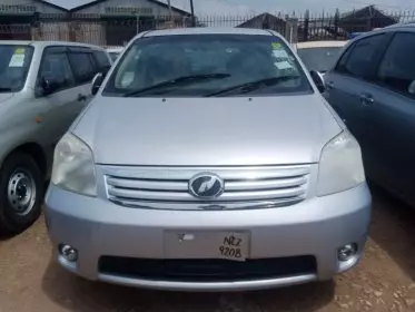 Toyota Raum
