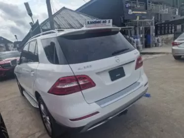 Mercedes-Benz ML 350