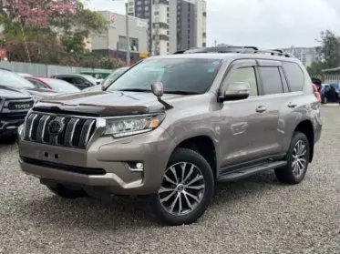 Toyota Land Cruiser Prado TX L